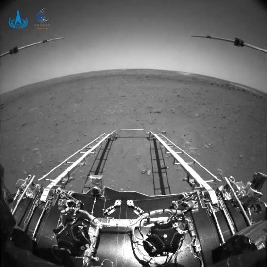 火星探测器天问一号发回图像了两器分离和落火影像